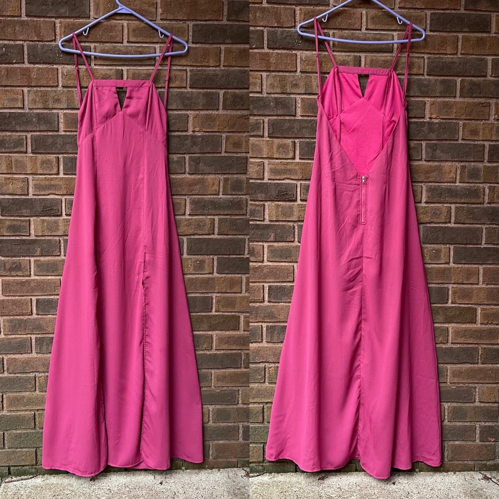 NWOT Tobi Maxi Dress. Small